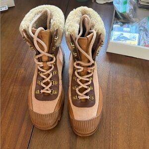 Coach Women's Tan and Brown Winter Boots sz 9